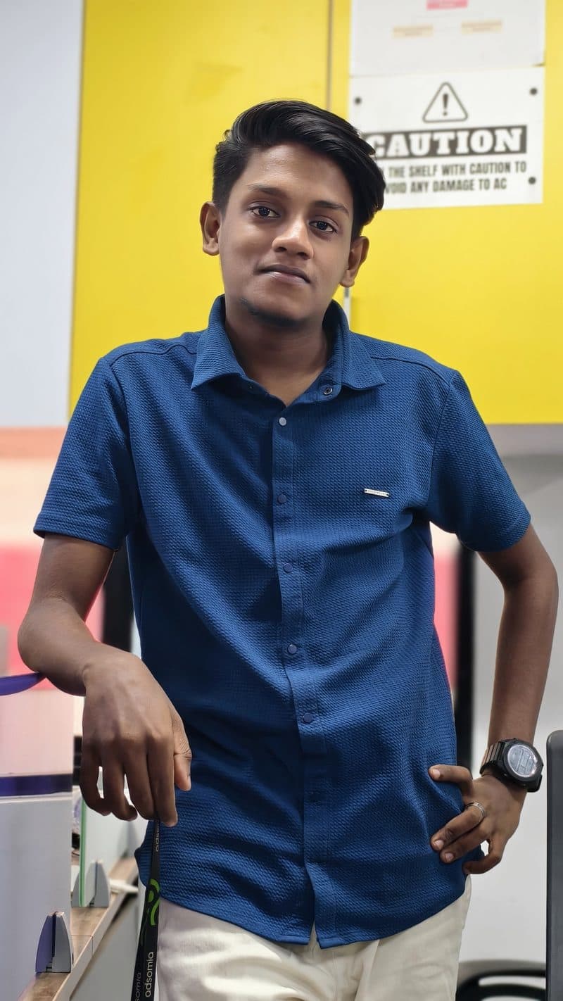 Gowtham — Graphic Design & UI/UX · Trivandrum 2024 Graduate, Agency Placed, Unlearn Academy Kerala